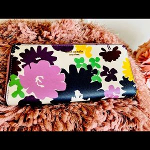 NWT Kate Spade Wallet.  Beautiful colors